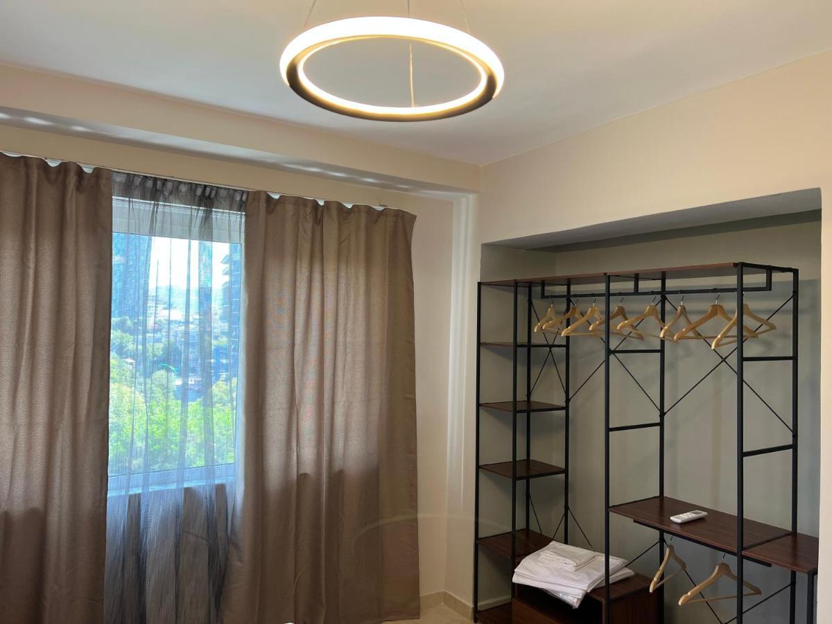 Apartment In Skanderbeg Square - Tirana Center 2 Extérieur photo