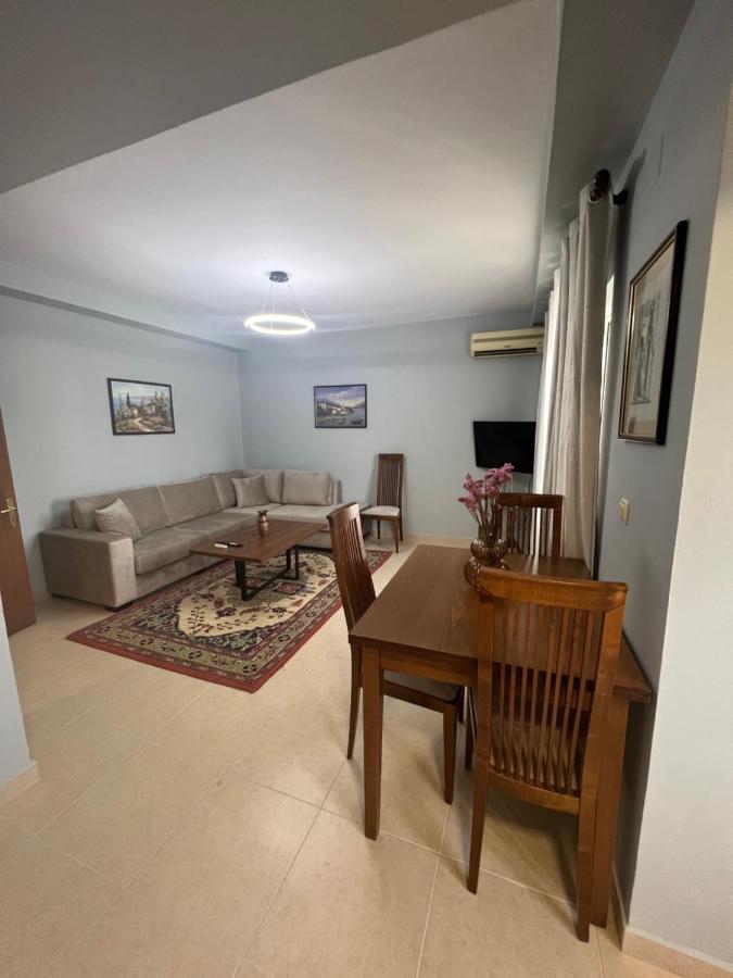 Apartment In Skanderbeg Square - Tirana Center 2 Extérieur photo