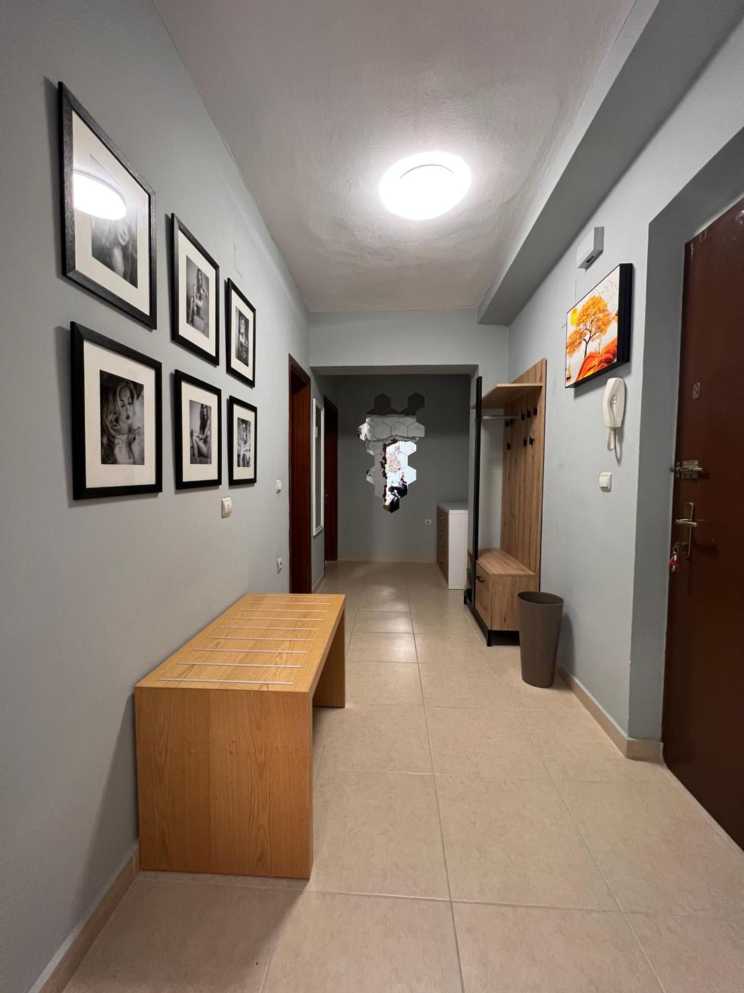 Apartment In Skanderbeg Square - Tirana Center 2 Extérieur photo